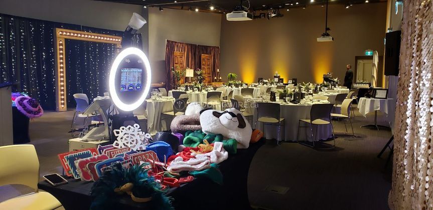 J&J Photo Booth