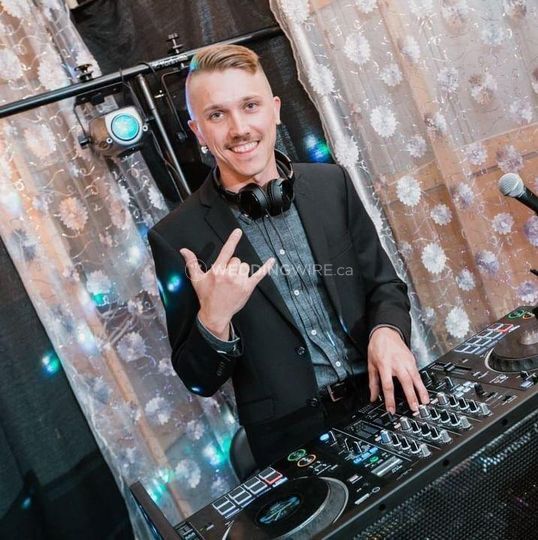 DJ Lux Weddings & Events