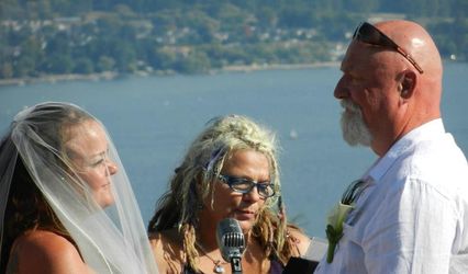 The Reverend Crystal Rose, Gypsy Witch Doctor