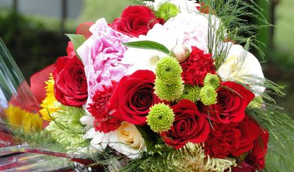 Camellia's Fine Flowers & Gifts
