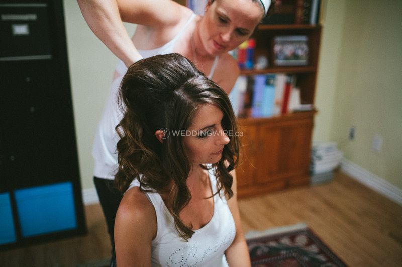 Kiss & Makeup Weddings