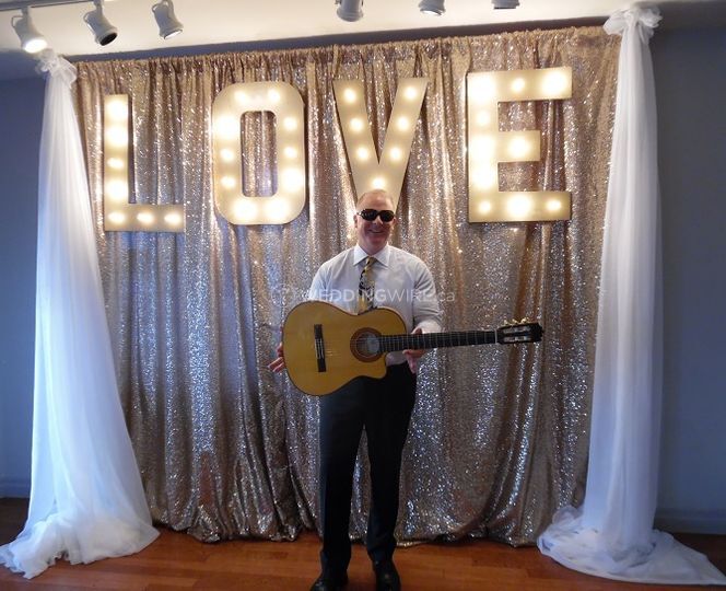 Derek Macrae - Guitarist