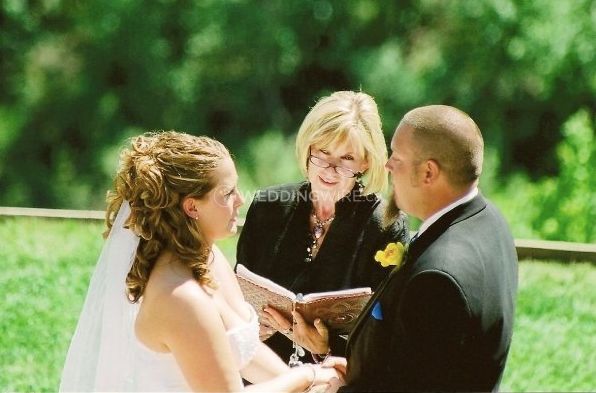 Sol Sourced Weddings
