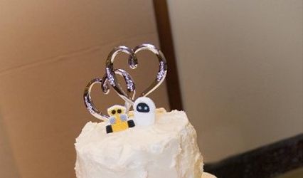 Old Schoolhouse Cakes & Pastries
