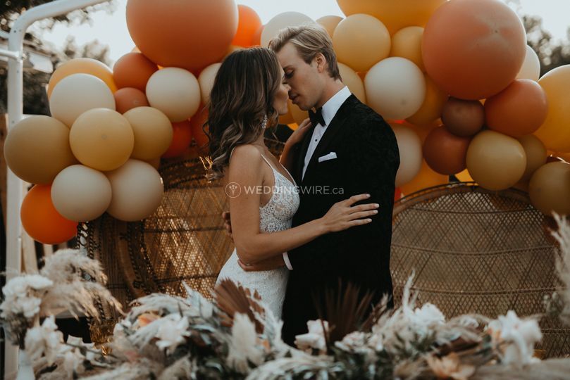 Authentik Weddings
