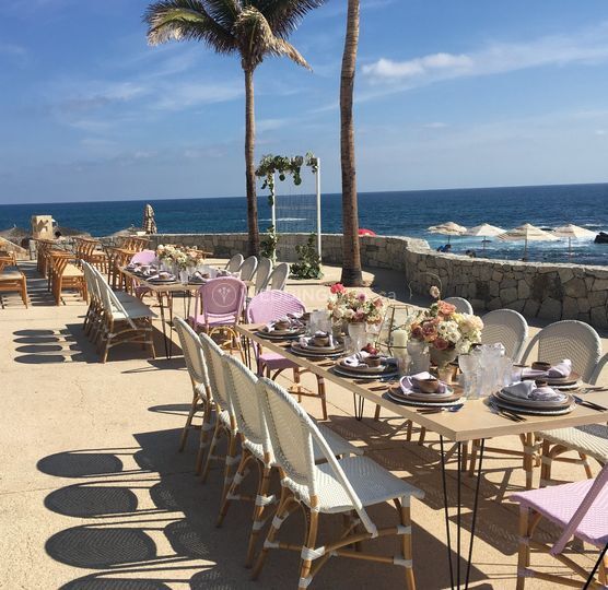 Love at First Travel Destination Weddings