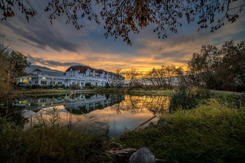 The Prestige Harbourfront Resort Salmon Arm