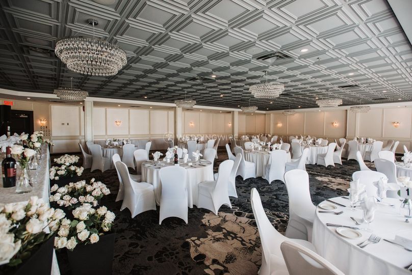 Chateau Cartier Hotel & Resort