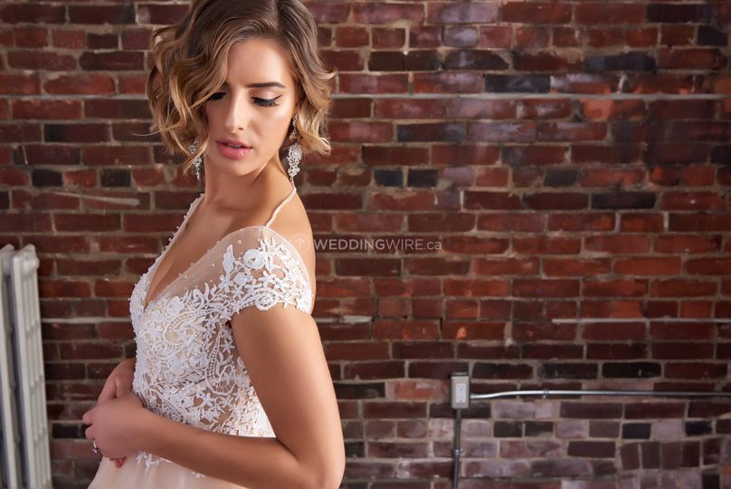 Je Vis Bridal