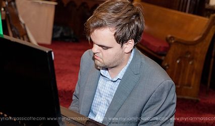 Sam Gagnon - Wedding Pianist