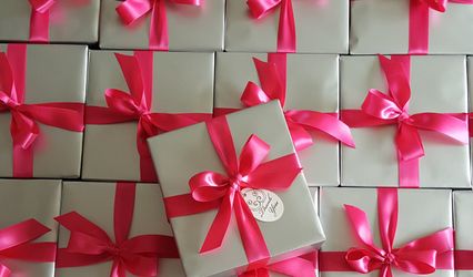 Ashley Gift Wrapping