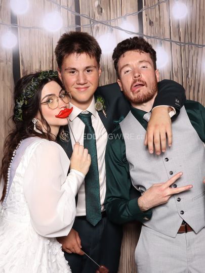 Tanorama Photo Booth Service