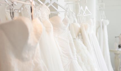 Tres Chic Bridal Boutique