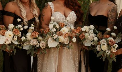 Full Bloom Florals