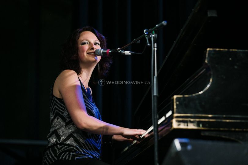 Lindsey White