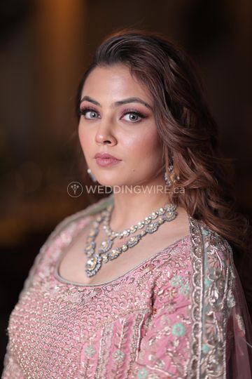 Makeupby_rav