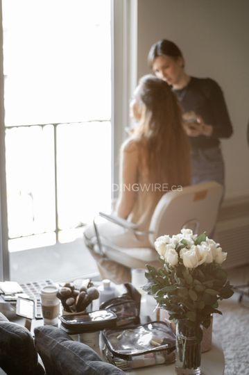 Makeup artist 
