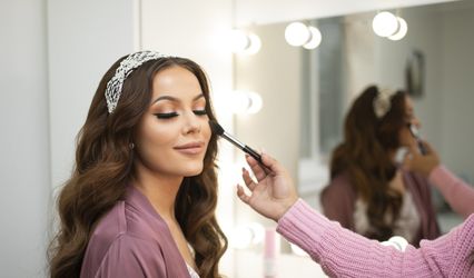 Glam by Shiny
