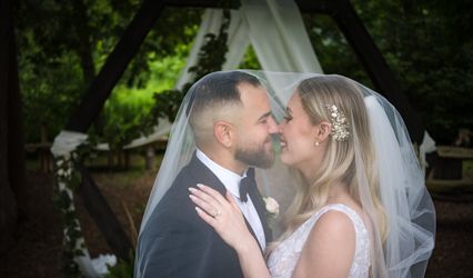 Love the Moment Photography