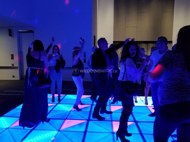 Amazing Entertainment Agency