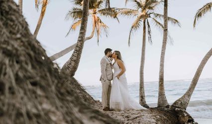 B&B Cruise Holidays and Travel Professionals