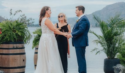 One Love Ceremonies by Cindy