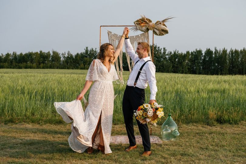 Afternoon Bloom Weddings