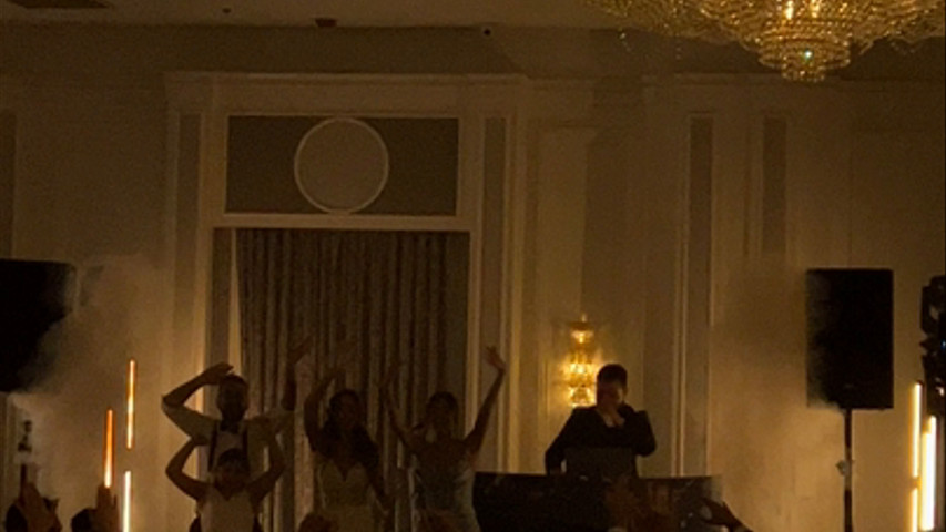 FEEL THE MAGIC IN THE AIR