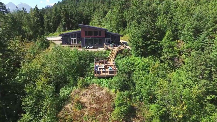 American creek lodge