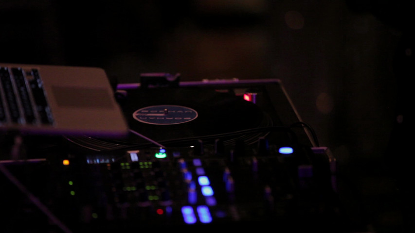 Wedding in Toronto with DJ Borhan, MC and live percussionist
