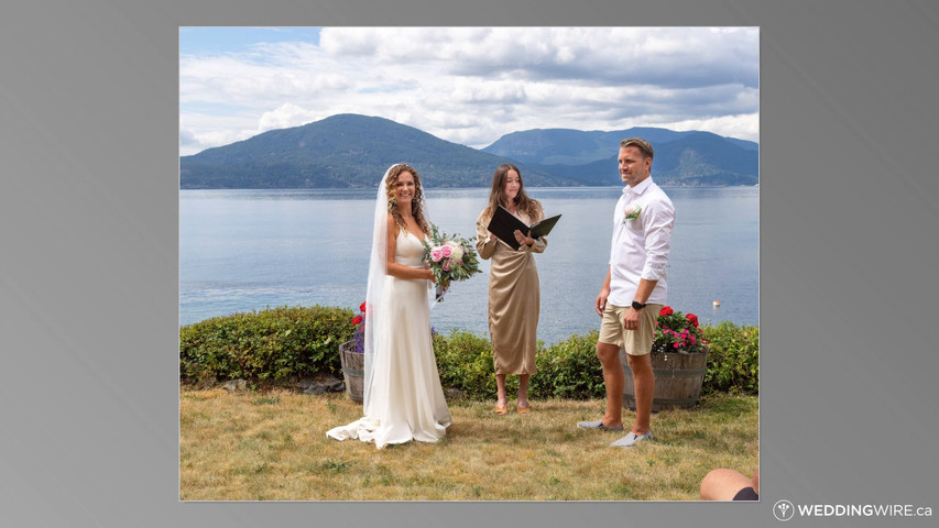Wedding photo service