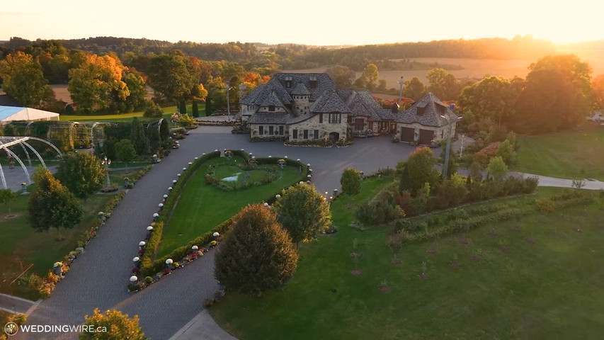  Video Tour of the Venue and Gardens