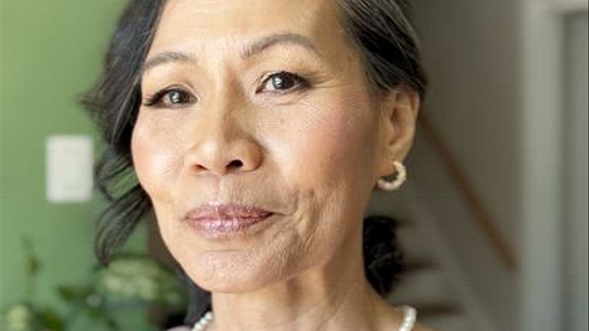 Mature glowy-skin wedding makeup