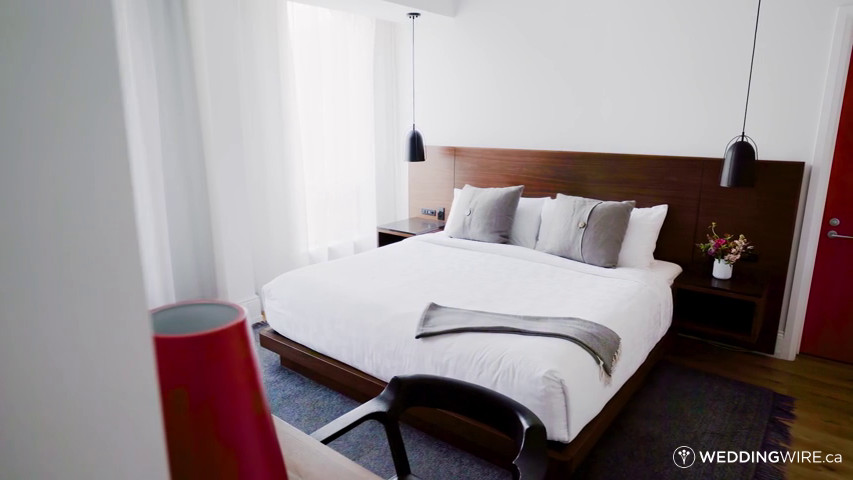 Urban King Suite   