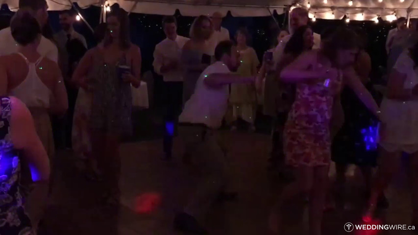 Funniest Airwaves Dancefloor Moments