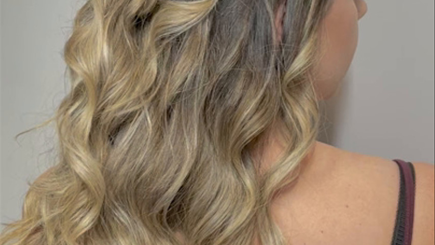 Half Up-Do