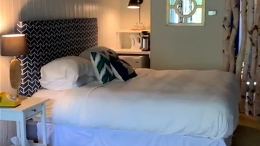 King room northridge inn 