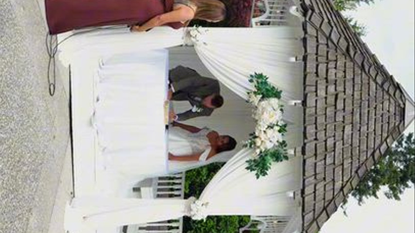 document style of wedding video 