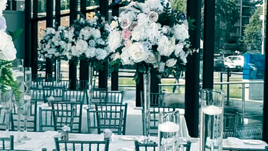 CHIC WED DECOR