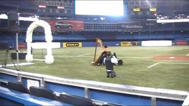 Roger's Center Field - Falling Slowly