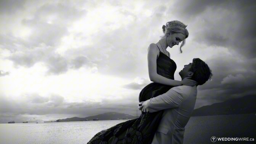 Real Moments, Timeless Feelings — A Wedding Story by TMM Photo