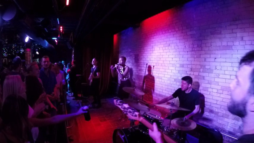 Top 40 Pop, R&B, Soul band - Female vocal lead