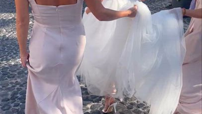 Bride and bridemaid