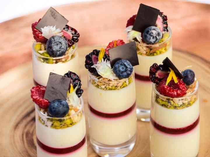 8 Trendy Breakfast Foods To Serve At Your Post Wedding Brunch