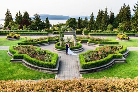 6 Gorgeous Garden Wedding Venues in Vancouver