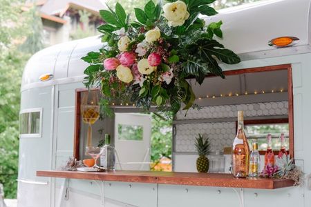 5 Tips for Designing Your Wedding Bar