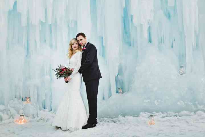 5 Tips For Choosing A Winter Wedding Dress