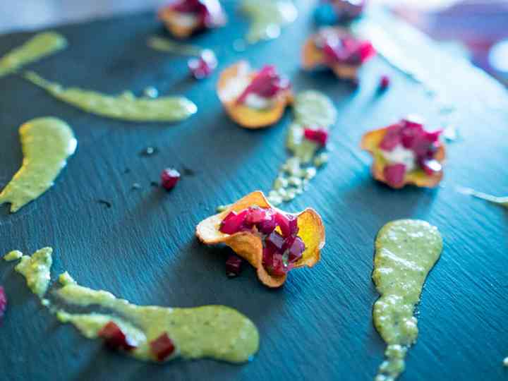 10 Vegan Friendly Hors D Oeuvres To Serve At Your Wedding