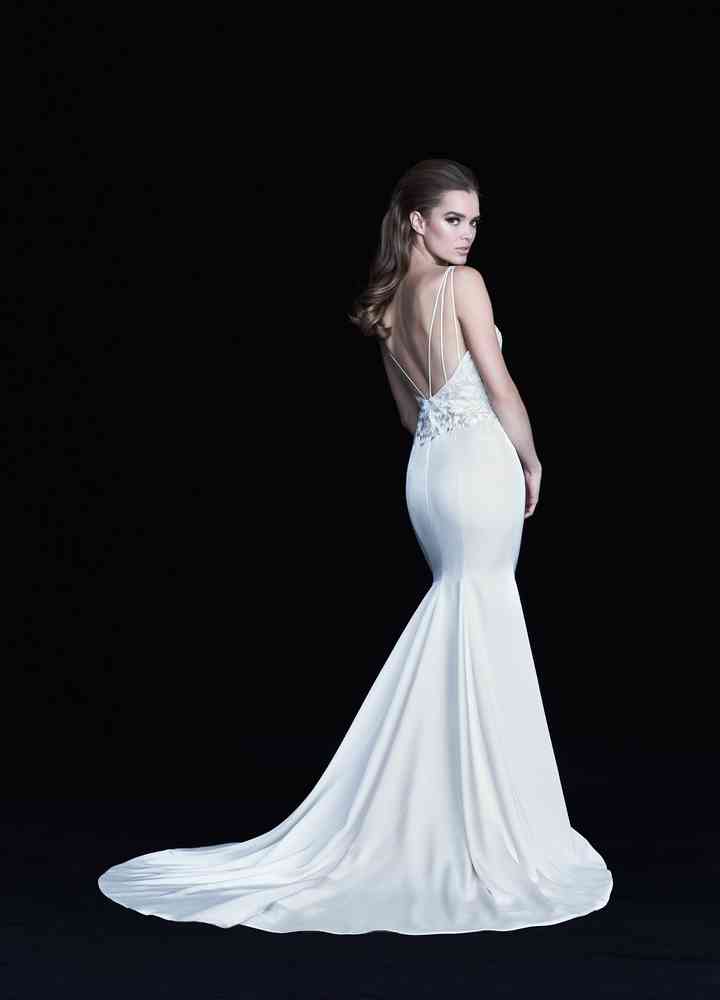 styles for bridal train gown