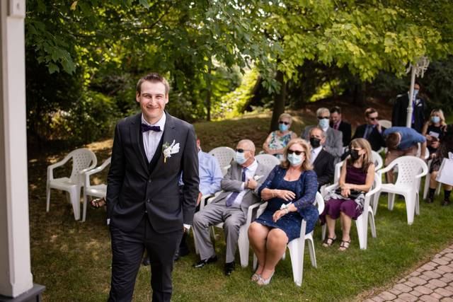 Theresa & Dylan's wedding 3